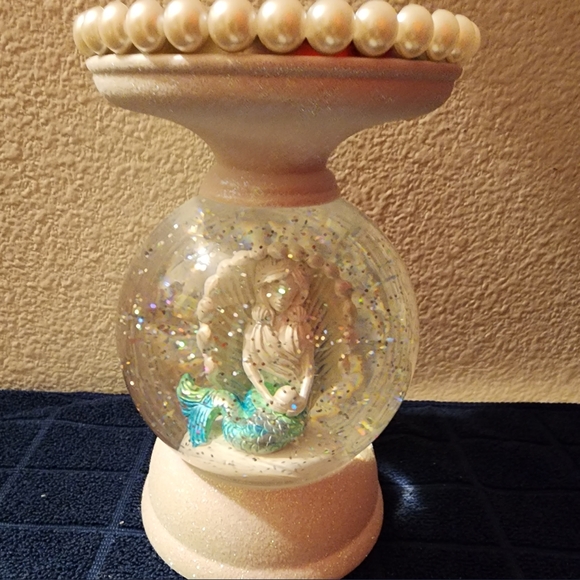 BEAUTIFUL MERIAD 3 WICK CANDLE HOLDER. NEW COMES IN ORIGINAL BOX. SOLD OUT!✨️✨️ - Picture 8 of 8